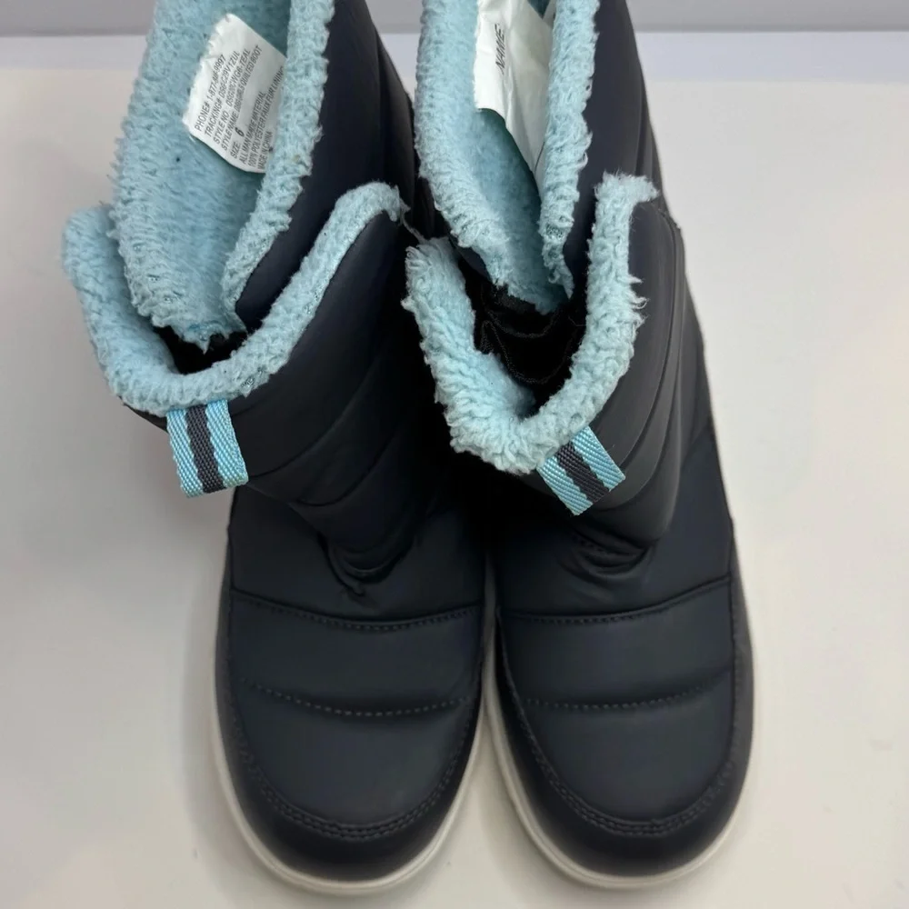 DSG Women’s Snow Boots 6 Water Resistant Lightweight Winter Ankle Booties